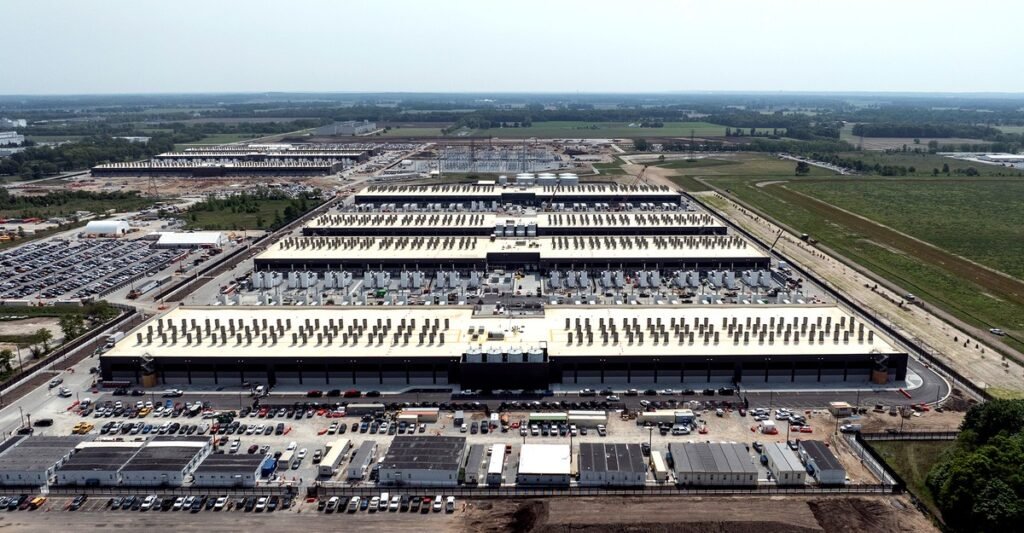 Understanding the Dynamics of an AI Collapse